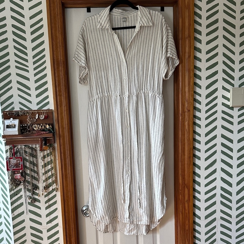 A New Day White and Black Striped Garment